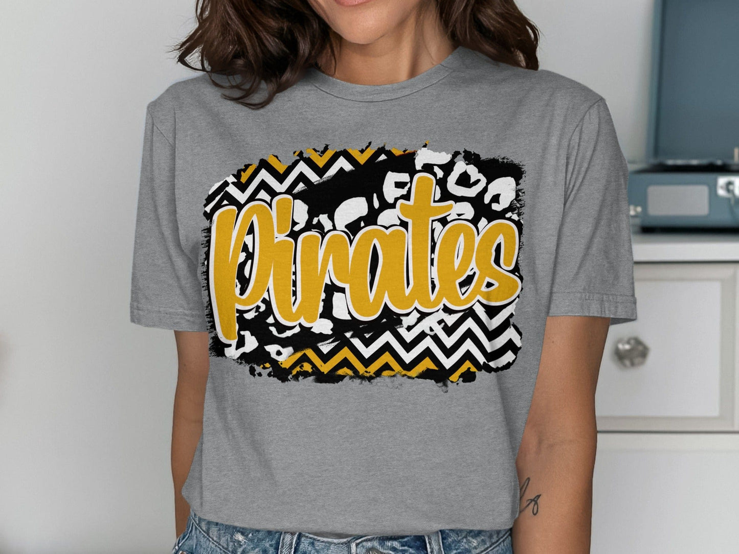 Jen Peete Designs Clothing T-shirts Pirates Black And Gold T-Shirt