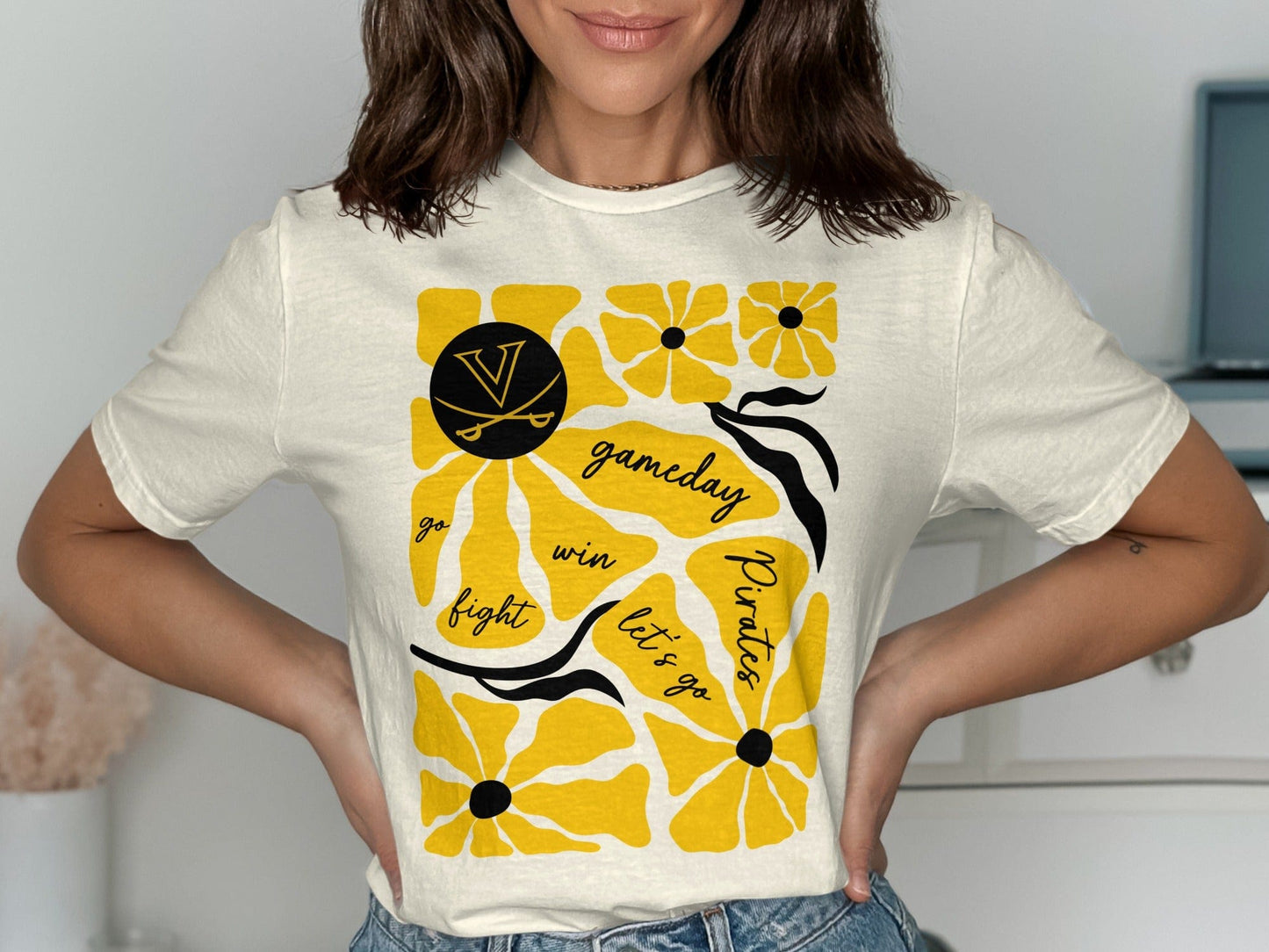 Jen Peete Designs Clothing T-shirts Pirates Gameday T-Shirt