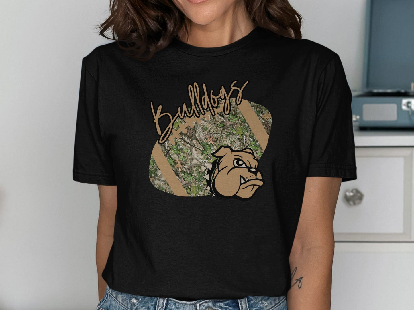 Jen Peete Designs Clothing T-shirts Nederland Bulldogs Camouflage Football Graphic T-Shirt
