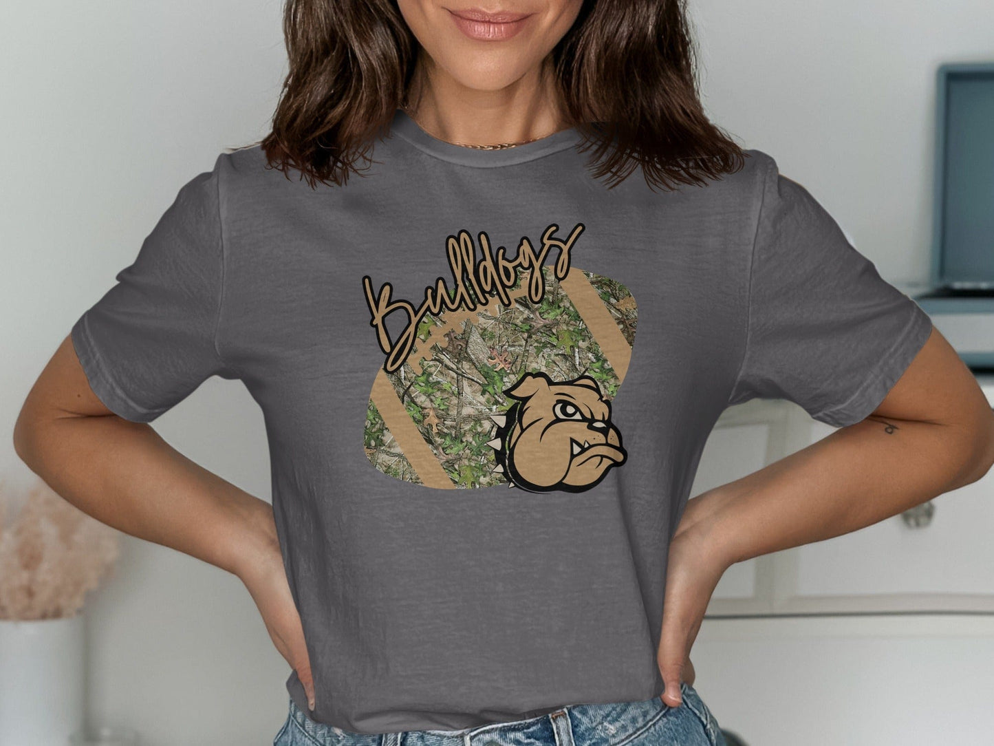 Jen Peete Designs Clothing T-shirts Nederland Bulldogs Camouflage Football Graphic T-Shirt