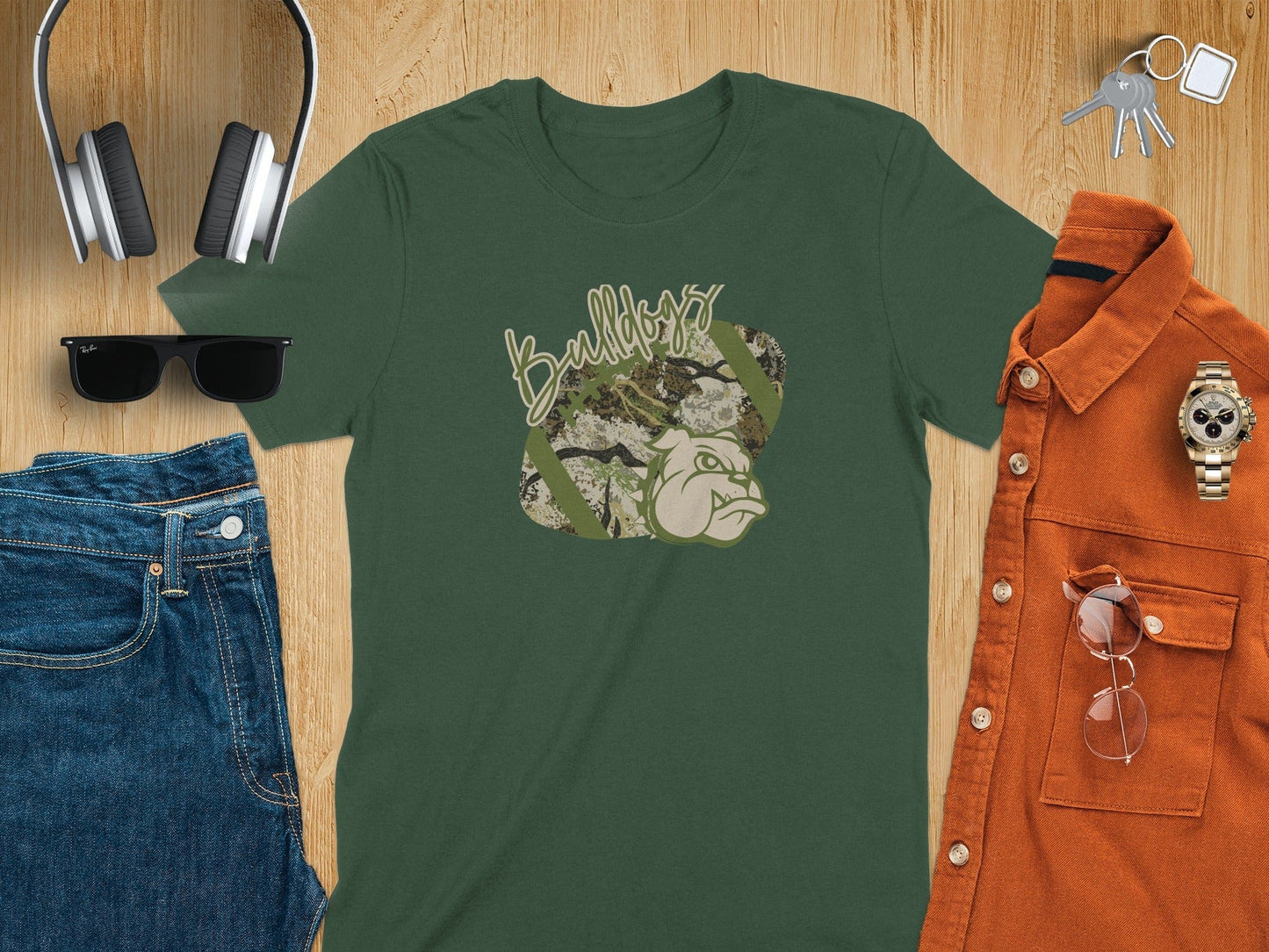 Jen Peete Designs Clothing T-shirts Nederland Bulldogs Camouflage Football Graphic T-Shirt